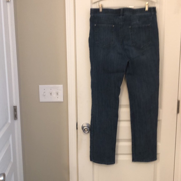 COPY - 😊Fabulously Slimming Jeans by Chico’s NWOT super stretchy😊never worn. Si… - Picture 3 of 3